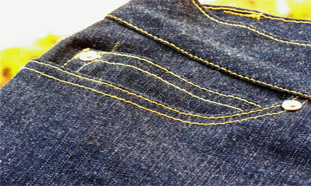 Asal Usul Kantong Kecil yang Menyelip pada Celana Jeans