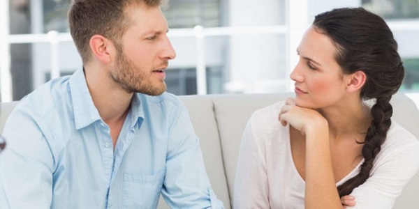 7 Cara Menghadapi Pelakor (Selingkuhan Suami) dengan Bijak