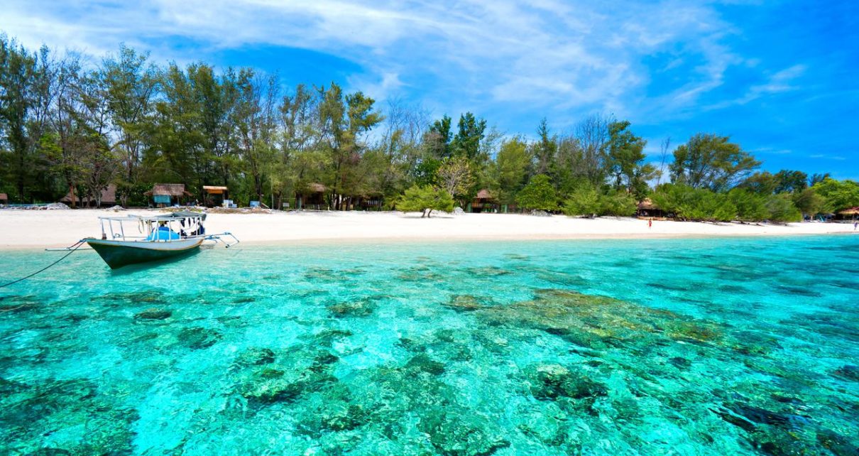 Destinasi Wisata Terbaik di Indonesia yang Mendunia - PinoPoker Lounge