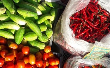 Harga Sayur di Pasar Tradisional Stabil