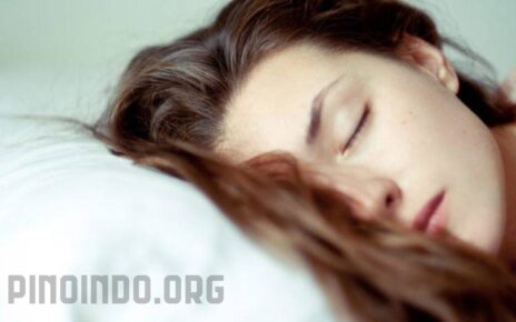 Bahayakah Tidur dengan Rambut Basah?