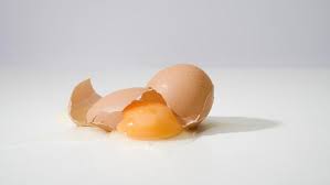Manfaat Kuning Telur Mentah bagi Kesehatan, Tingkatkan Kesuburan