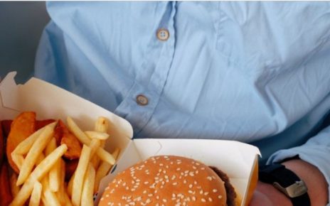 Alasan Mengapa Makanan Cepat Saji Buruk untuk Kesehatan