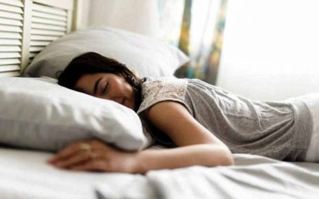 5 Fakta Kesehatan Tentang Tidur Tengkurap