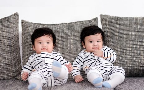 9 Cara Hamil Anak Kembar secara Alami